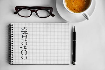 Ihre Expertin für Life Coaching, psychologische Beratung, Klopftechniken und mehr - Martina Pittis